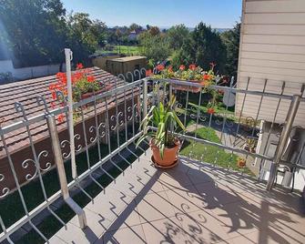 Apartment in Balatonszabadi 43404 - Balatonszabadi - Balcony