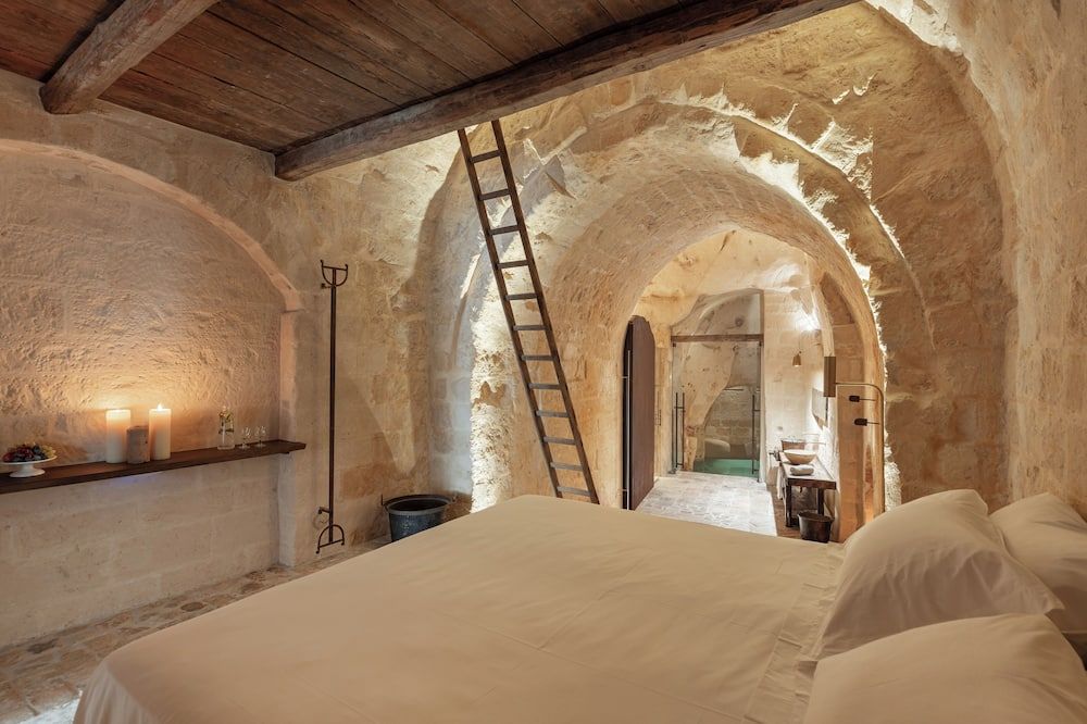 كورتي سان بيترو - ماترا - غرفة نوم