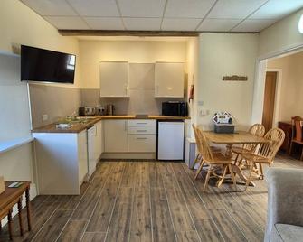 Padley Farm - Sheffield - Kitchen