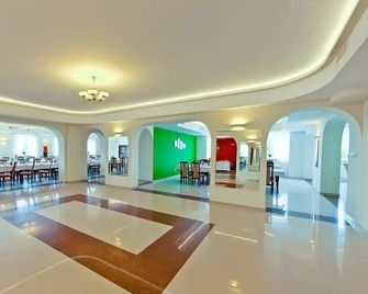 Hotel Kaprys - Świdnik - Lobby