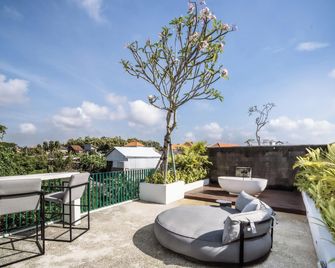 Ayona Villa Canggu by Ini Vie Hospitality - North Kuta - Balkon