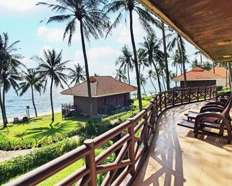 Saigon Phu Quoc Resort & Spa - Phu Quoc - מרפסת