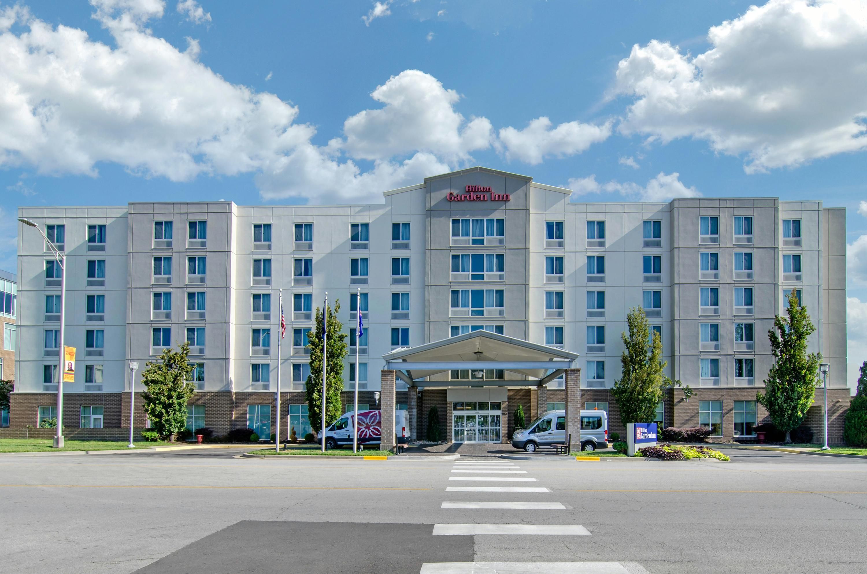 Hilton Garden Inn Kansas City/Kansas - Kansas City - Byggnad