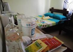 Budget Accommodation in Guindulman Bohol (near Anda Bohol, Candijay Falls) - Guindulman - Bedroom