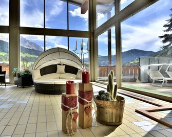Hotel Serena - Badia/Abtei - Svømmebasseng