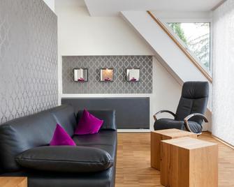 Hotel Hagnauer Seeperle - Hagnau am Bodensee - Sala de estar