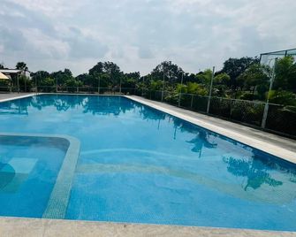 Eco Villagio Resort & Convention - Hyderabad - Pool