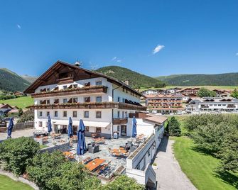 Hotel Wiedenhofer - Chienes/Kiens - Будівля