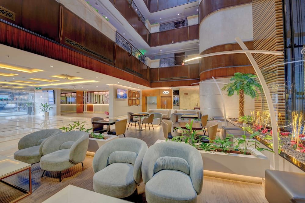 Howard Johnson Plaza by Wyndham Dubai Deira - דובאי - לובי
