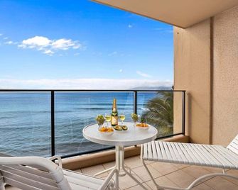 Mahana 713 · Ma 713 Luxury Oceanfront Studio - لاهينا - شرفة