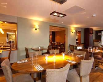 Premier Inn Cardiff City Centre (Queen Street) - Cardiff - Restaurant
