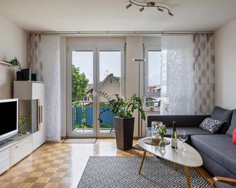 Meienreis - Breisach am Rhein - Wohnzimmer