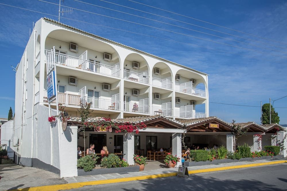 Popi Star - Gouvia - Edifício