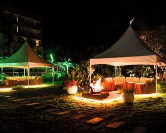 Hotel Lagoon - Rionegro - Patio