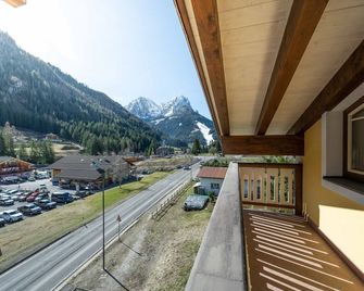 Casa dei Caprioli - Pozza di Fassa - Balcone
