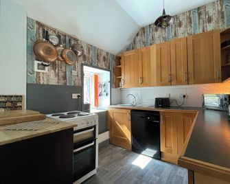 3 bedroom accommodation in Corran, near Arnisdale - Kyle - Kitchen