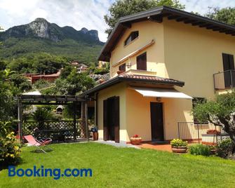 Relais Garden Lecco - Valmadrera - Gebäude