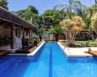 Villa Cozy - Arraial d'Ajuda - בריכה