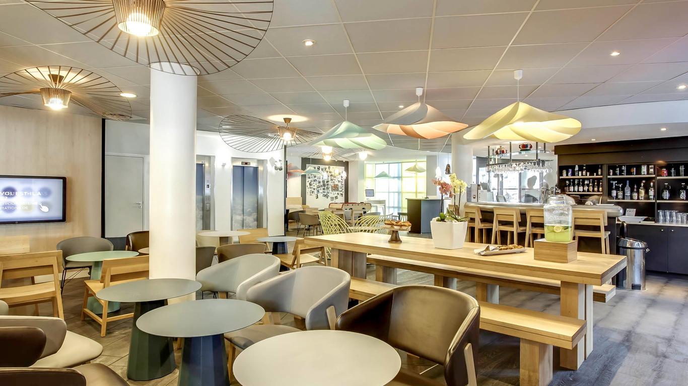 諾富特巴黎法蘭西體育場套房酒店 - 聖德尼