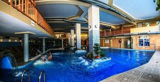 Hotel Seneca - Baia Mare - Pool