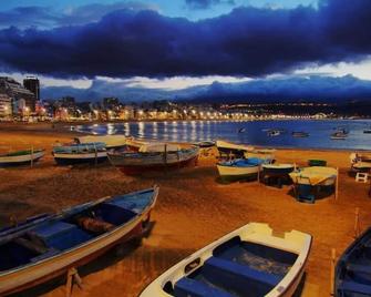 Pensión Sea of Clouds - Las Palmas de Gran Canaria - Restaurang