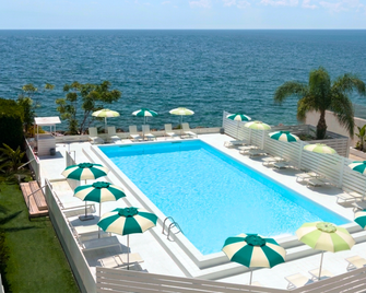 Hotel Delfino Taranto - Taranto - Pool