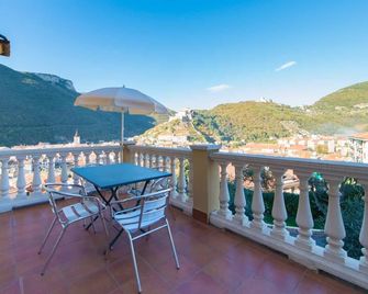 Casa Vacanze Sul Borgo - Finale Ligure - Balcony