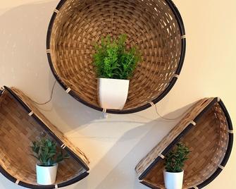 Private Laneway Retreat - Vancouver