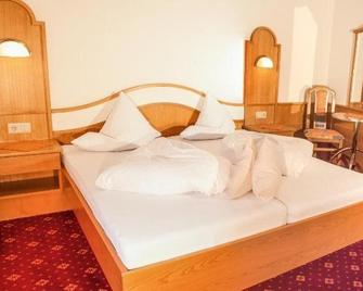 Hotel Romantica Jerzens - Jerzens - Habitación