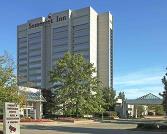 Somerset Inn - Troy - Rakennus