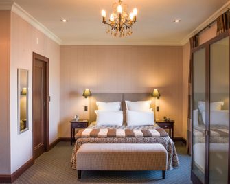 The Crown Hotel - Napier - Bedroom