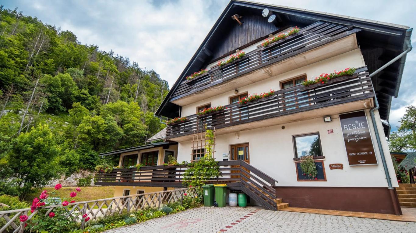 Bed & Breakfast Hisa Resje