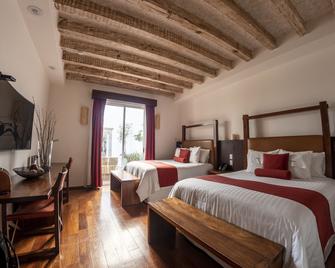 هوتل بوتيك كاسا سان دييجو - موريليا - غرفة نوم