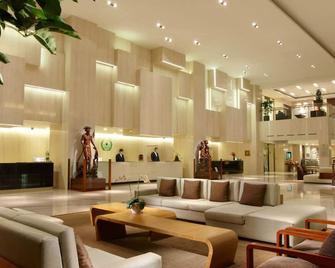 Evergreen Resort Hotel - Jiaosi - Jiaoxi - Lobby