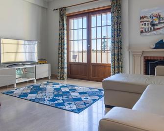 Casa Miha - Sintra - Living room