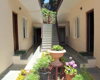 Two Seas Residence - Ooty - Outdoors view