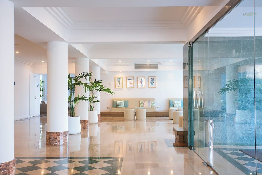 Bq Sarah -Adults Only - Santa Margalida - Lobby