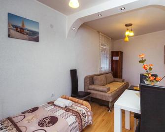 Vila Jadran - Bar - Habitación