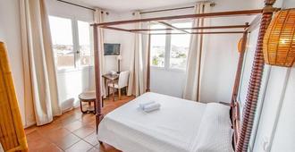 Hotel des Vignes - Rivesaltes - Bedroom