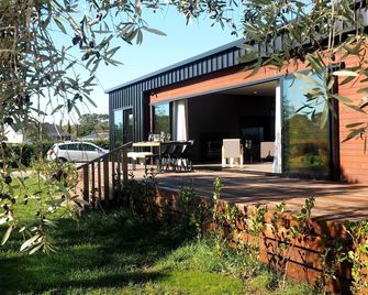 Pinot Longbox - Martinborough Holiday Home - Martinborough - Patio