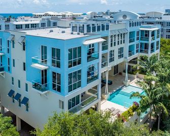 Coastal Condo Deerfield Beach Retreat 3 bed 2 bath - Deerfield Beach - Building