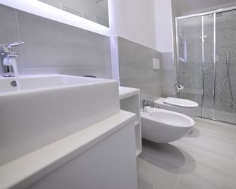 Agriturismo Nonna Rosa - Matera - Bathroom