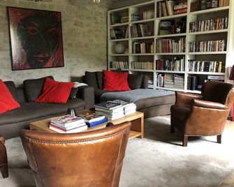 Haven of peace in the heart of Aveyron - Espalion - Salon