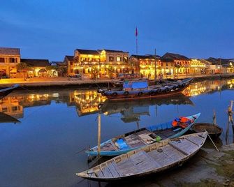 Golden River Hotel - Hoi An - Building