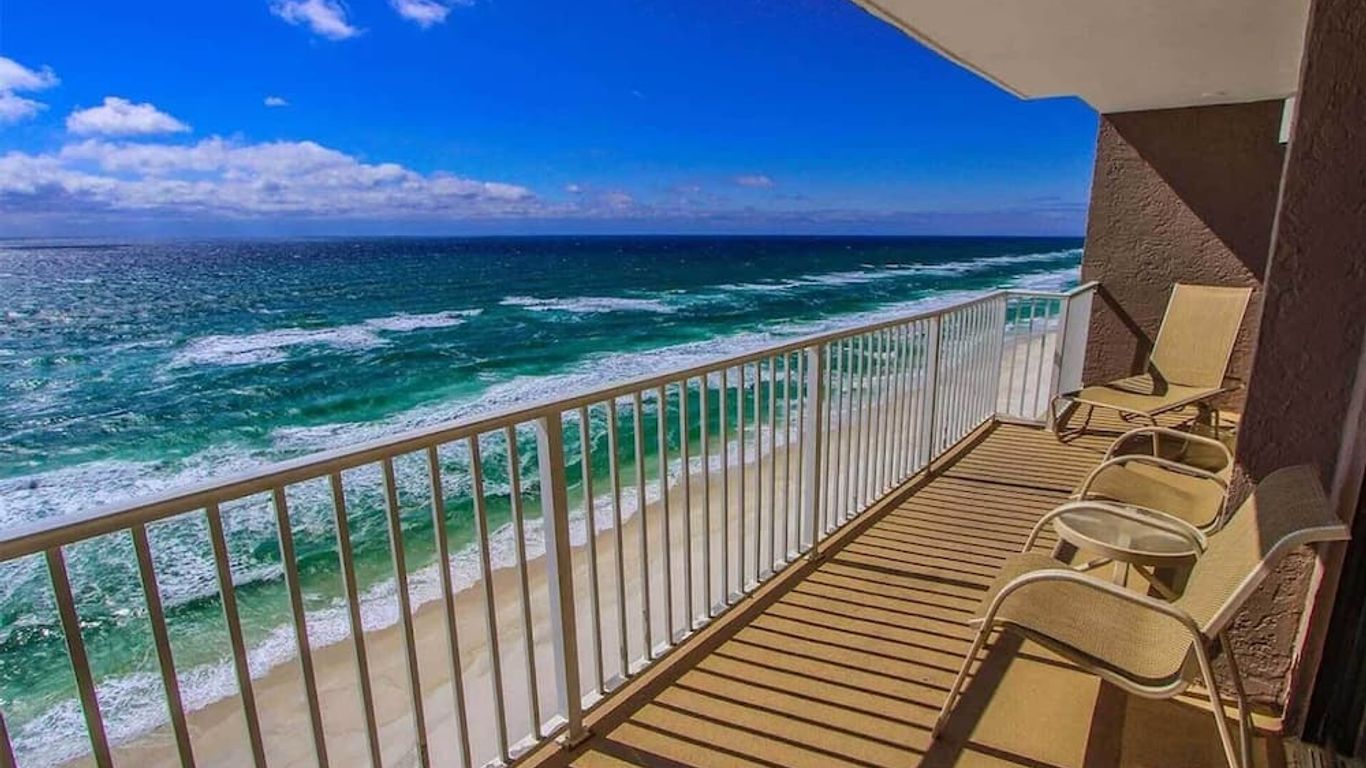 Landmark Holiday Beach Resort