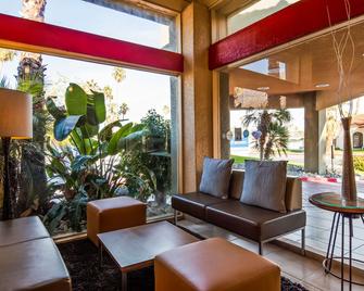 Best Western Inn at Palm Springs - Palm Springs - Lobby
