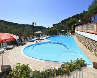 Albergo Ristorante San Matteo - San Bartolomeo al Mare - Pool