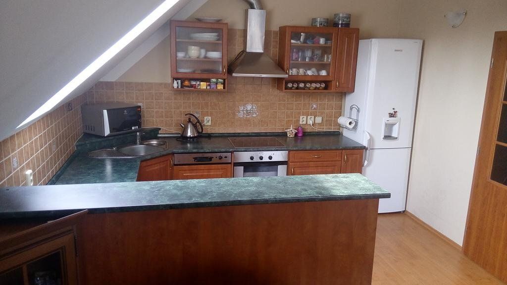 Penzion Zirovice - פרנטישקובי לאזנה - מטבח