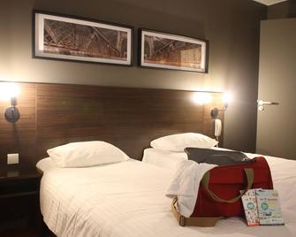 Orly Superior Hotel - Athis Mons - Bedroom