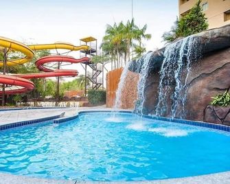 Golden Dolphin Grand Hotel - Caldas Novas - Piscina